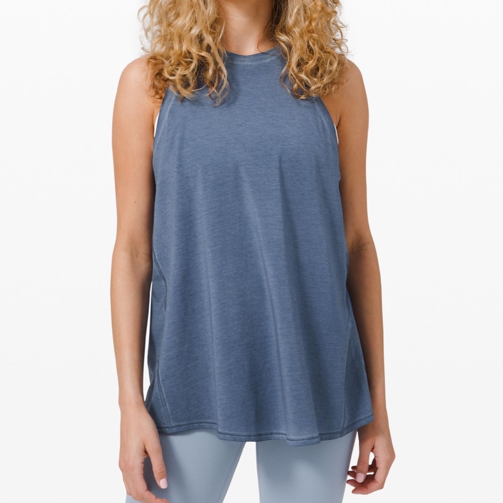 Lululemon All Tied Up Tank Top - Size: 8 (very good condition)